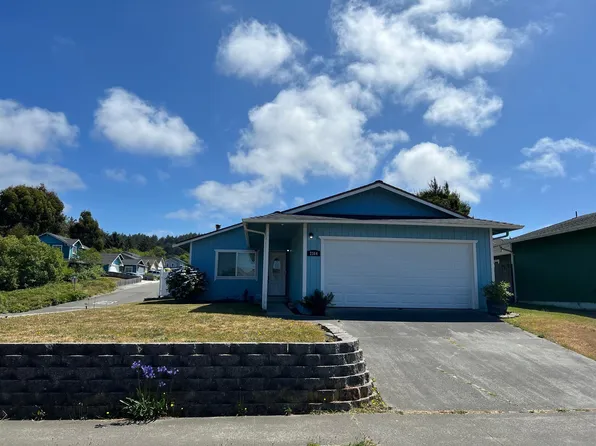 2364 Bayview Ln, Eureka, CA 95503