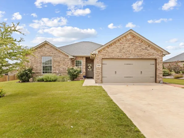 5000 Terlingua Dr, Granbury, TX 76048