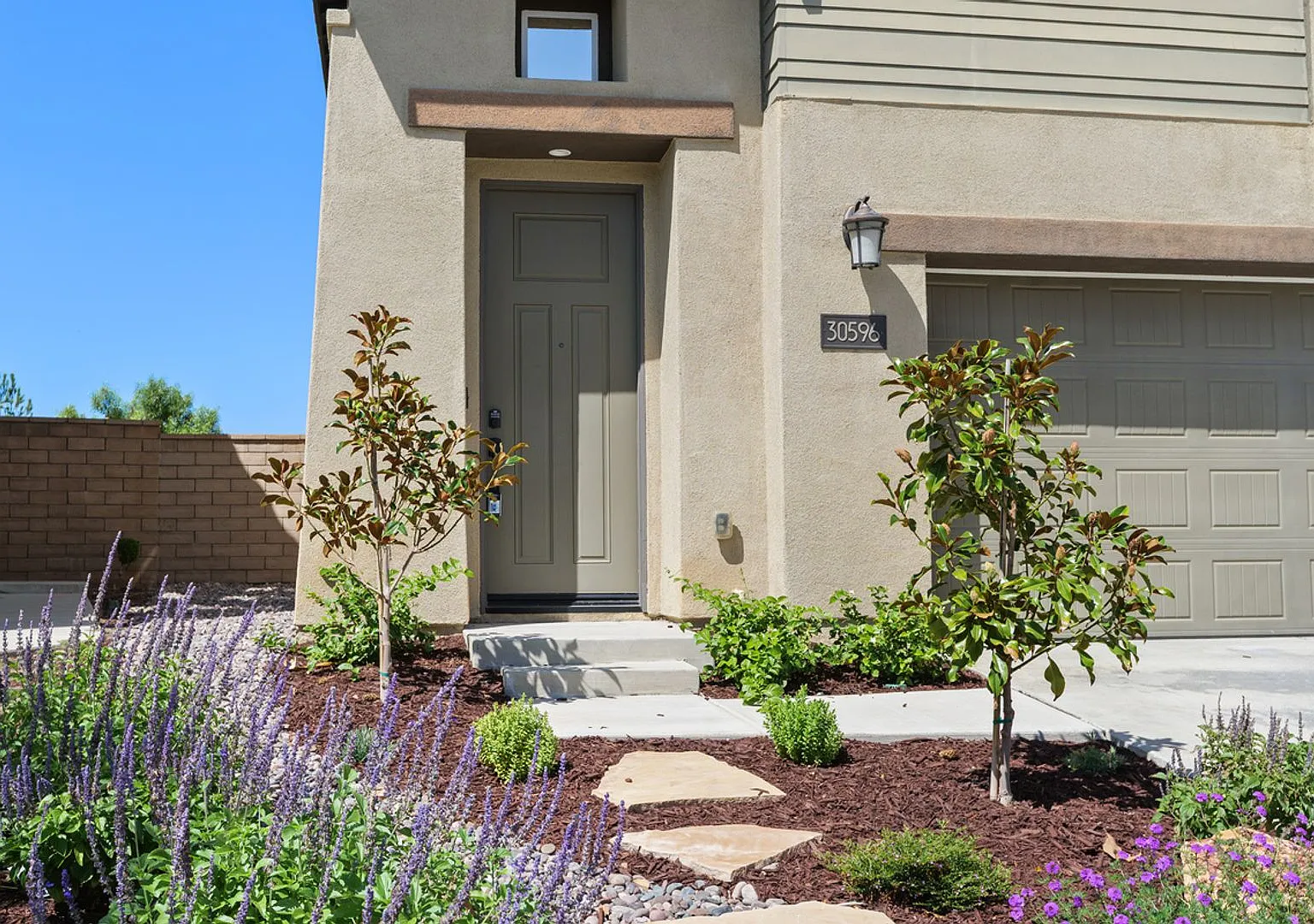 4br/2.5ba, 1864 Sqft., Highly Upgraded Two Story Home Built in 2019! Granite Countertops, Beautif... — Photo 3