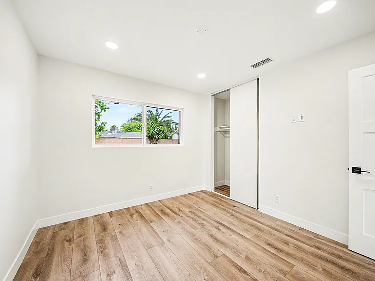 8738 Monogram Ave — Photo 34