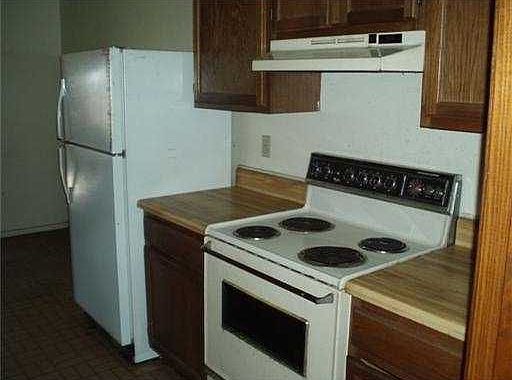 2nd image of 3421 Arapahoe Dr