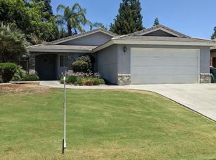 10208 Cheyenne Dr, Bakersfield, CA 93312