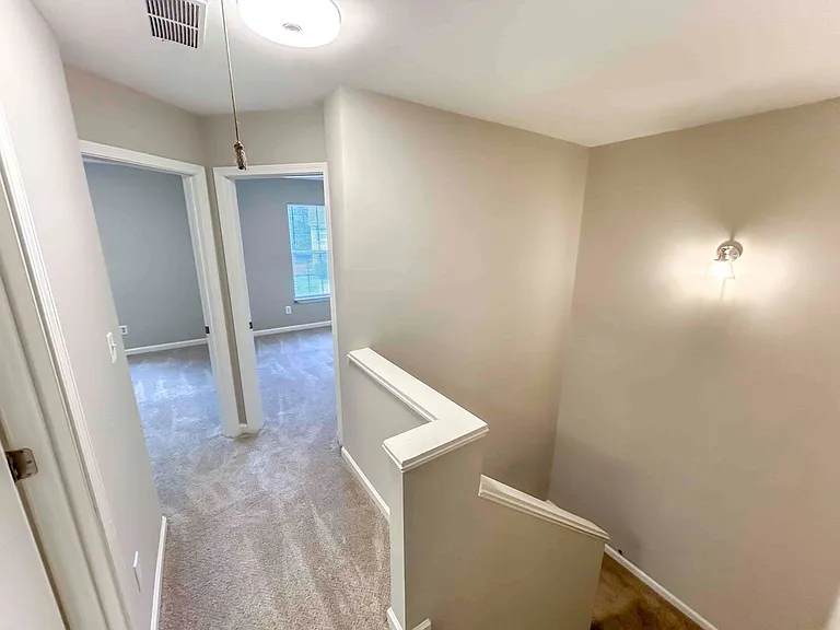 198 Timber Creek Ln SW — Photo 9
