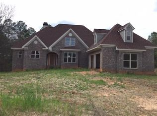 1907 Liz Ct, Conyers, GA 30094