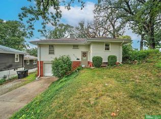 3120 Fillmore St, Omaha, NE 68112