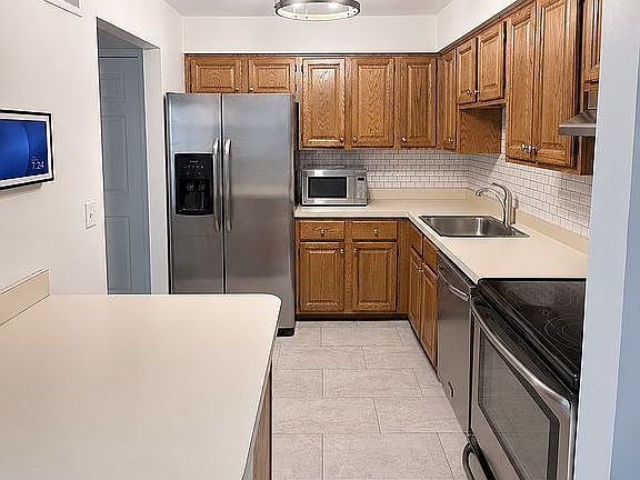 2nd image of 203 Alexandria Way