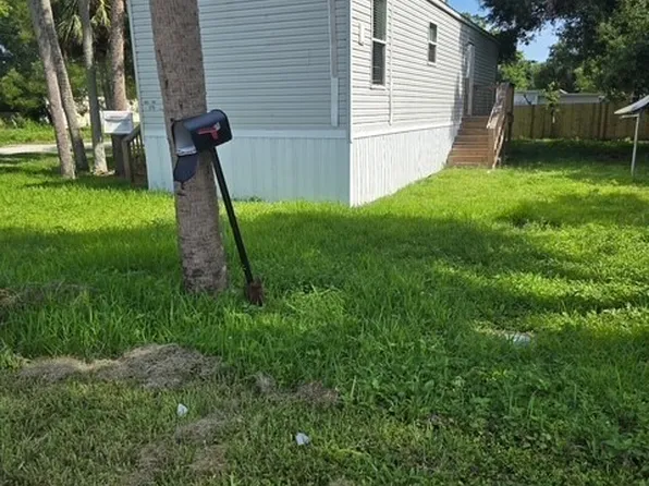 370 San Bernardino St, North Fort Myers, FL 33903