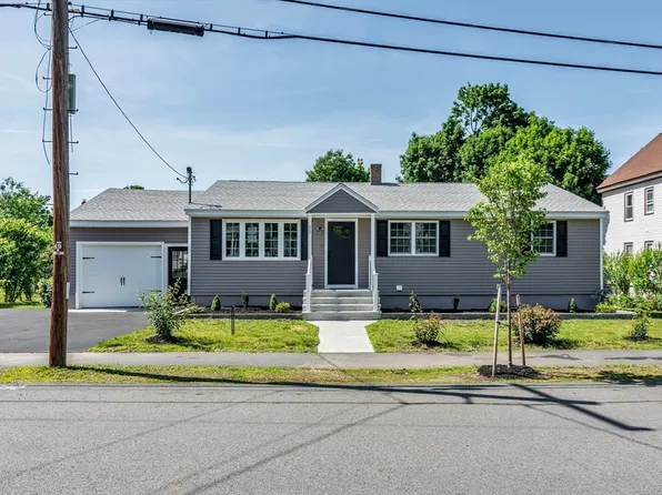15 Sargent St, North Andover, MA 01845