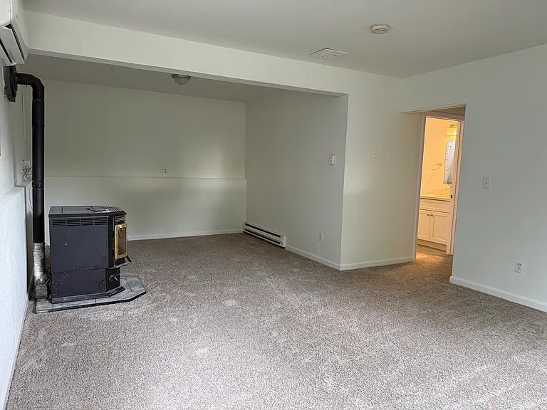 1007 Pine St — Photo 12