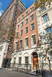 41 East 70th Street in Lenox Hill