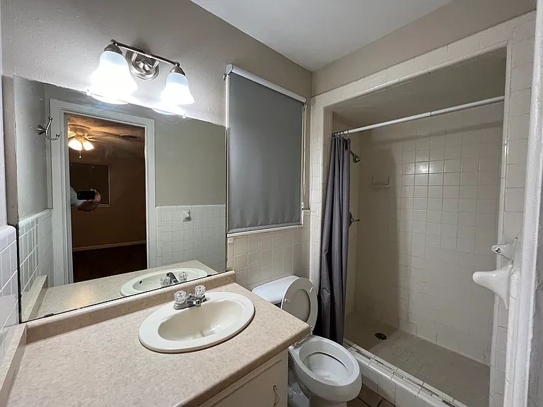 5324 33rd St — Photo 15