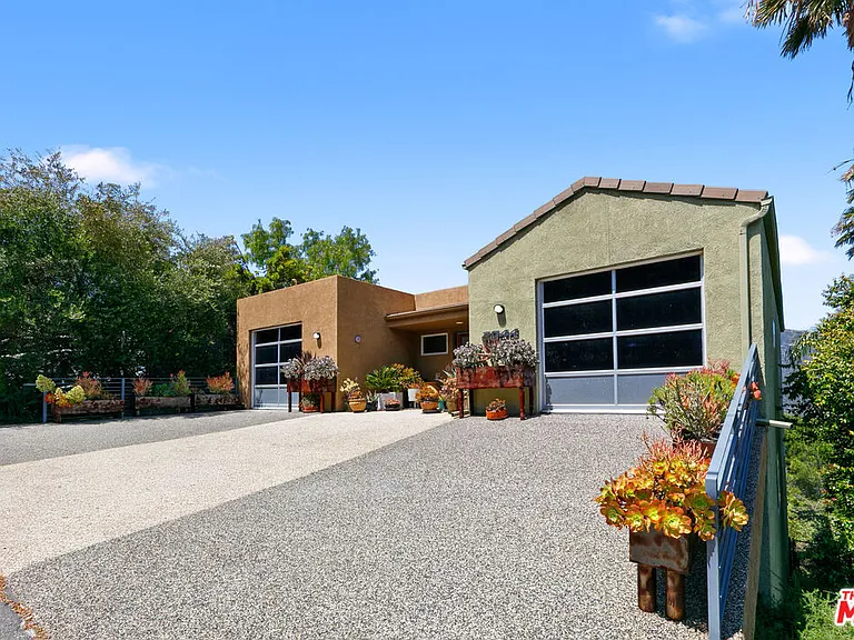 2044 Corral Canyon Rd — Photo 3
