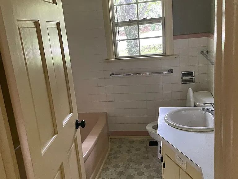 1231 S Maxwell Dr — Photo 8
