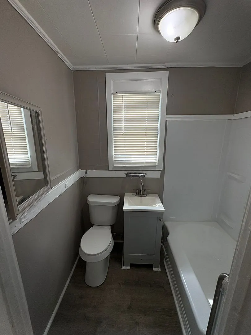 Four Bedroom Single Family Home! — Photo 4
