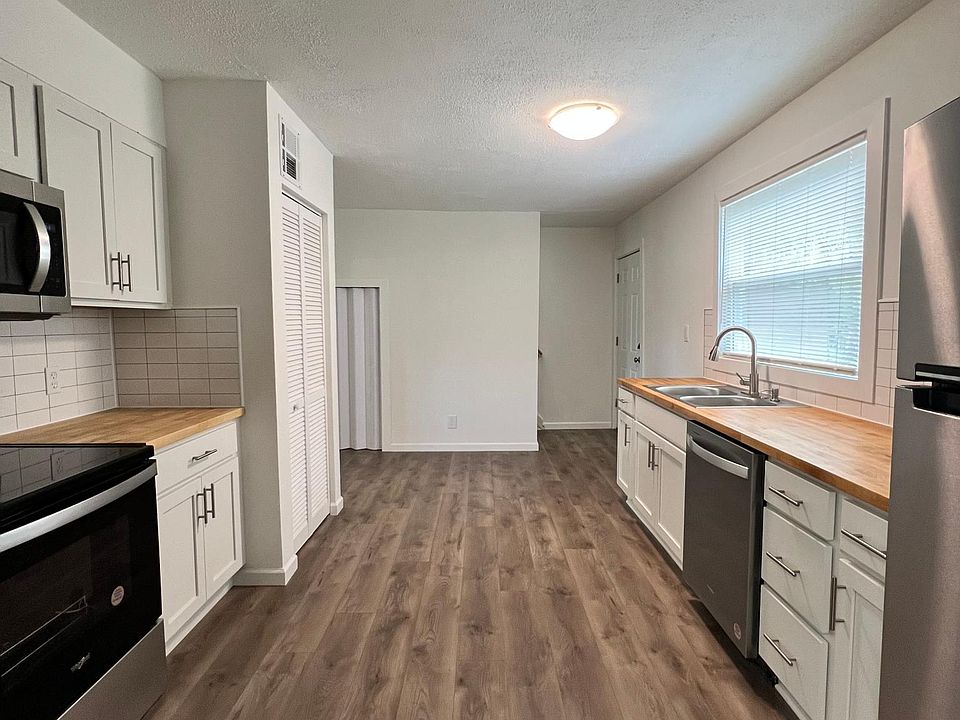 1st image of 6523 Park Ave