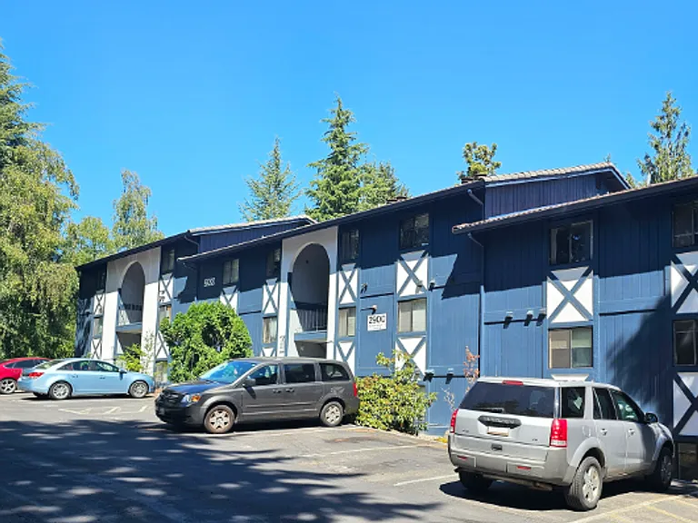 Orchard Park: Quiet Community in Port Orchard — Photo 18