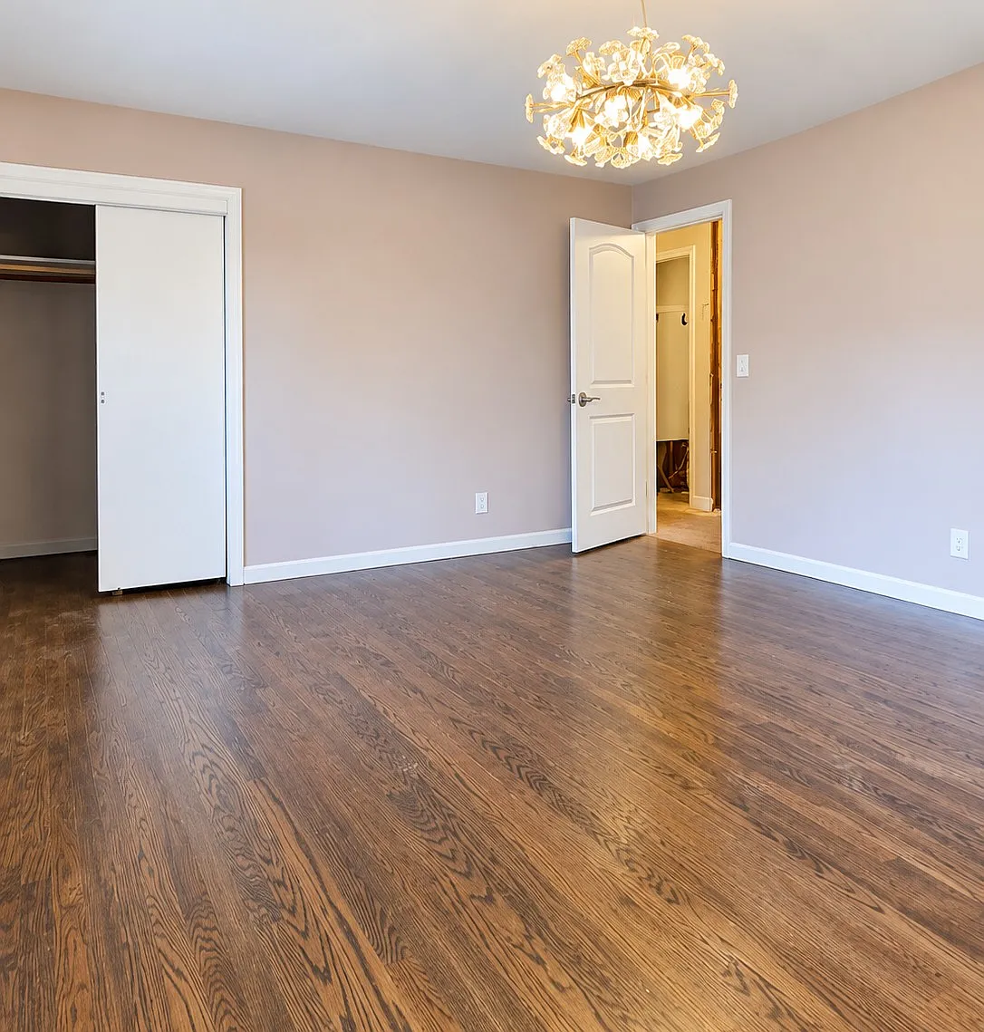 2 bed, $3,300 — Photo 2