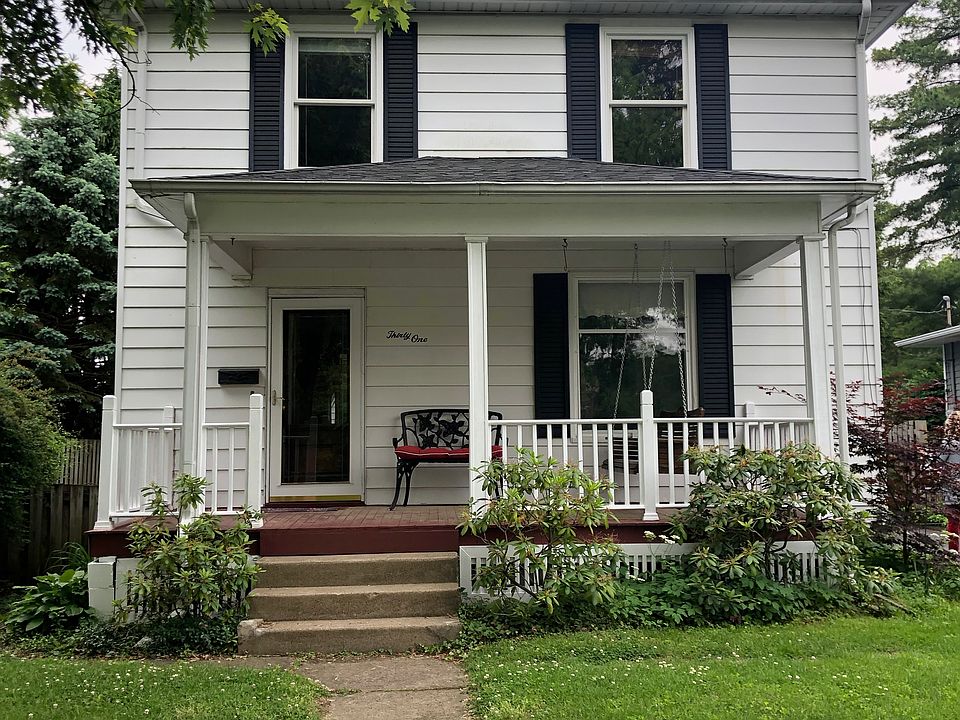 1st image of 31 E Broadway Ave
