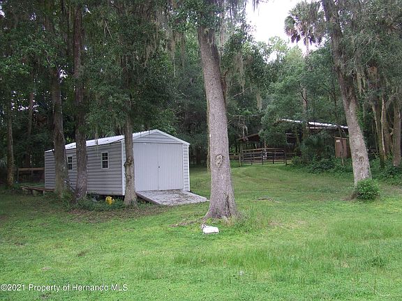 4th image of 5325 Emerson Rd