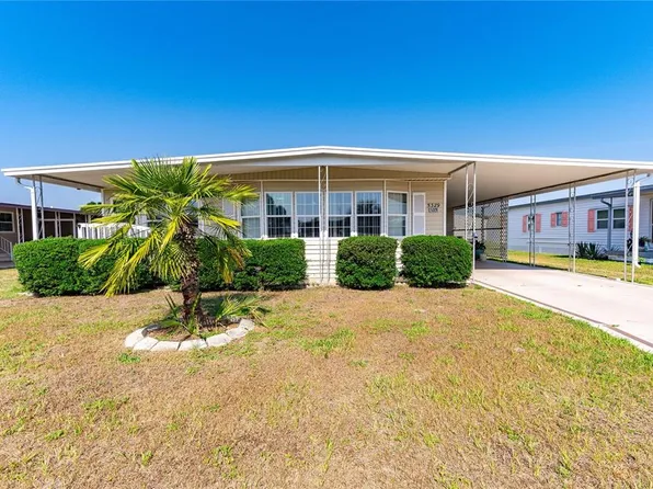 5329 Comanche St, Zephyrhills, FL 33542
