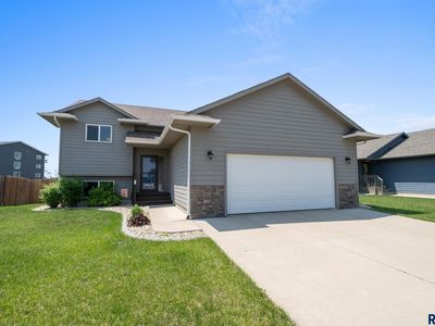 301 N Jenny Ave, Tea, SD, 57064