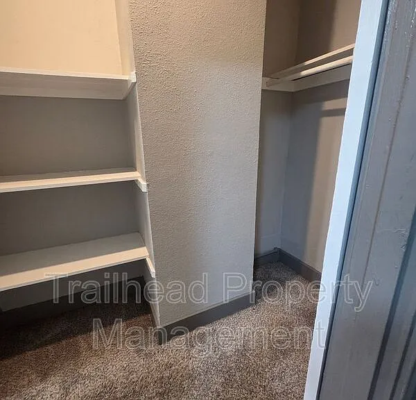 3227 Central St #3 — Photo 6