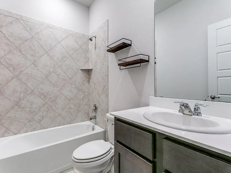 4120 Spur Trail Dr — Photo 22