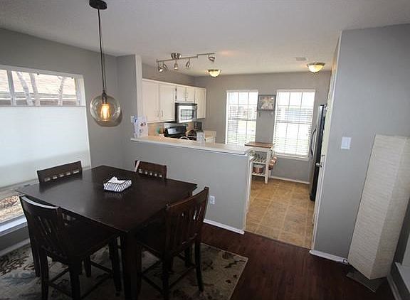 5th image of 708 Saunders Dr