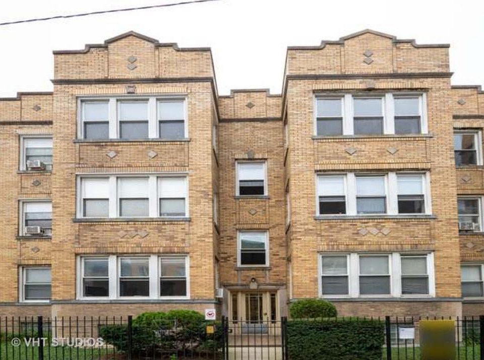 1st image of 3555 W Sunnyside Ave