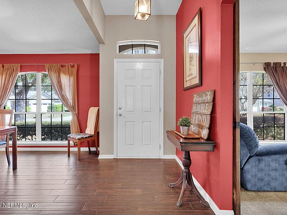 5th image of 13696 DEVAN LEE Drive E