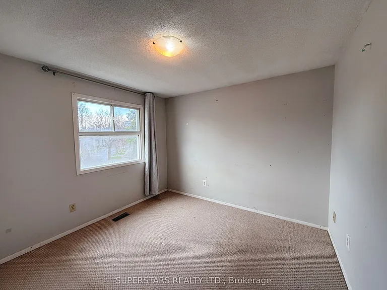 24 Oakhaven Dr — Photo 9