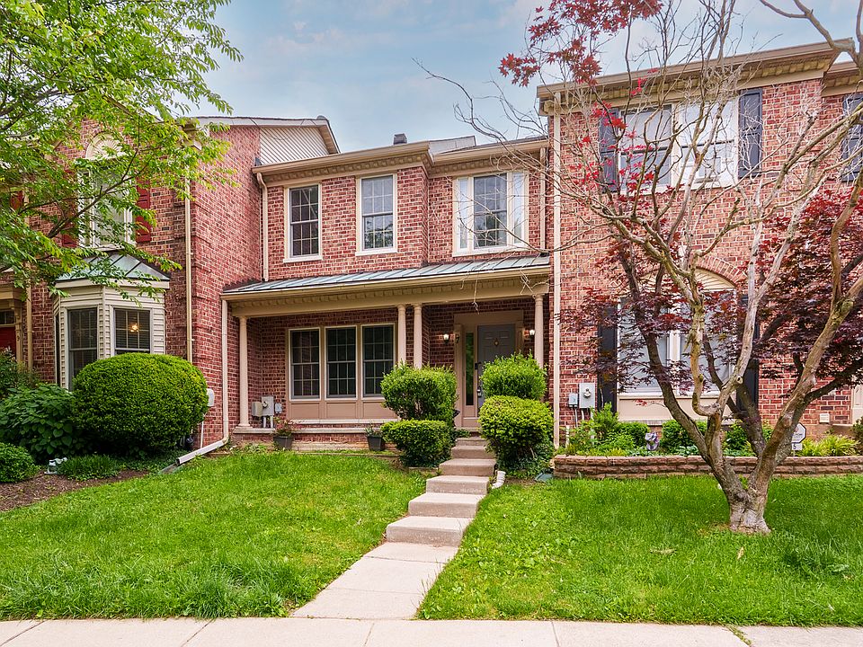 Welcome to 7 Willwood Ct
