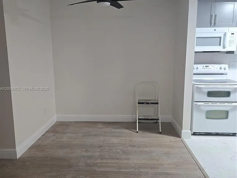 9610 S Belfort Cir #107 — Photo 16