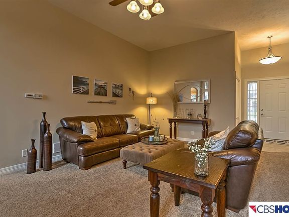 5th image of 2902 Eagle Hills Cir