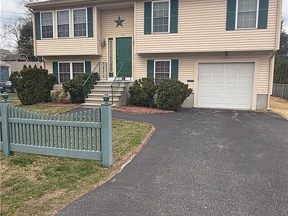 2nd image of 124 Saint Leon Ave