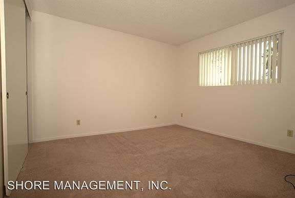 2nd image of 4873 Niagara Ave APT 7