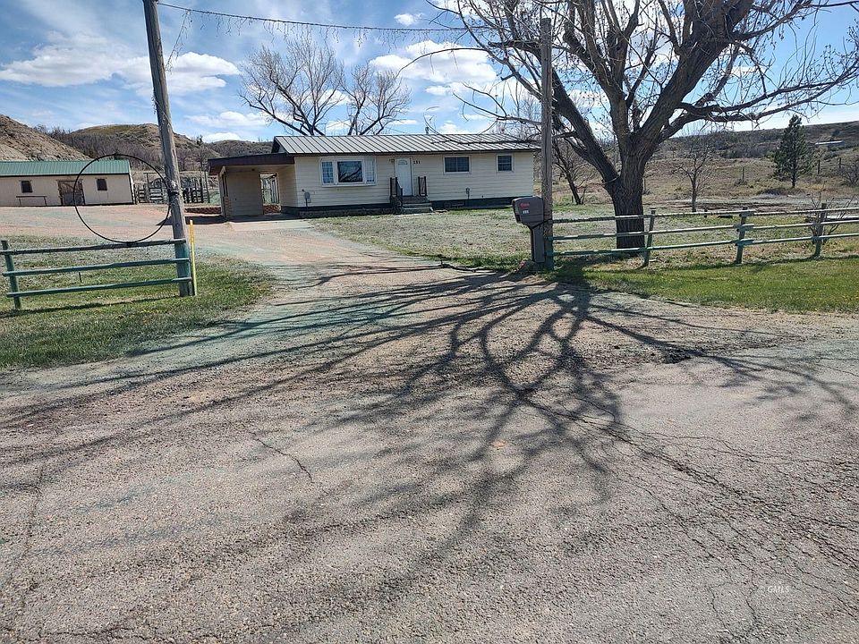 1st image of 151 Seven Mile Dr
