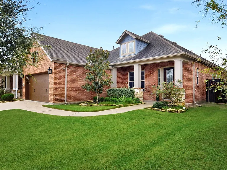 3410 Shockley Ln — Photo 4