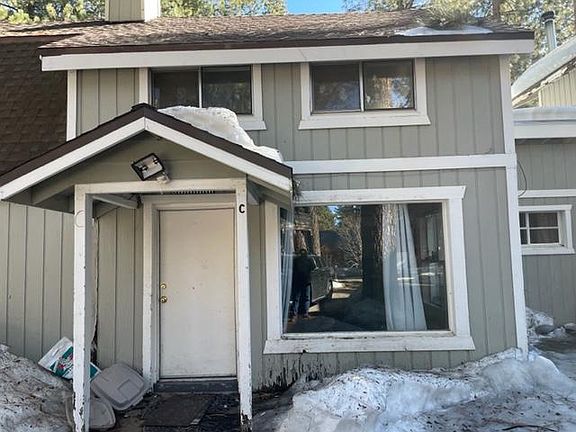 2nd image of 1942 D St #C