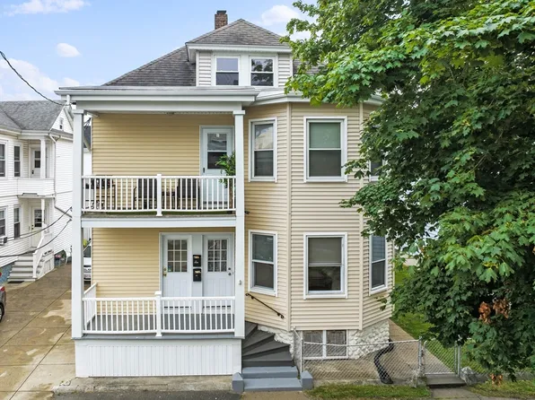 158-160 Query St, New Bedford, MA 02745