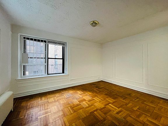 2nd image of 80 Haven Ave APT 1B