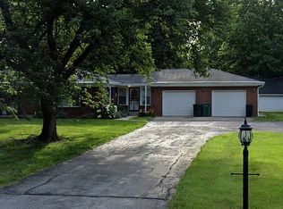7333 Hollingsworth Dr, Indianapolis, IN 46268