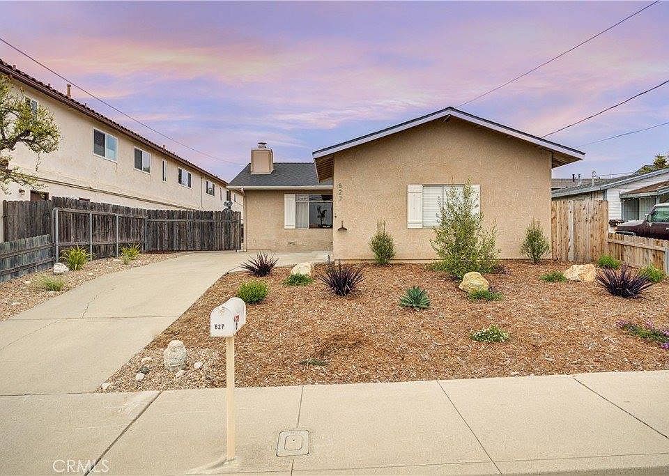 1st image of 627 Ramona Ave