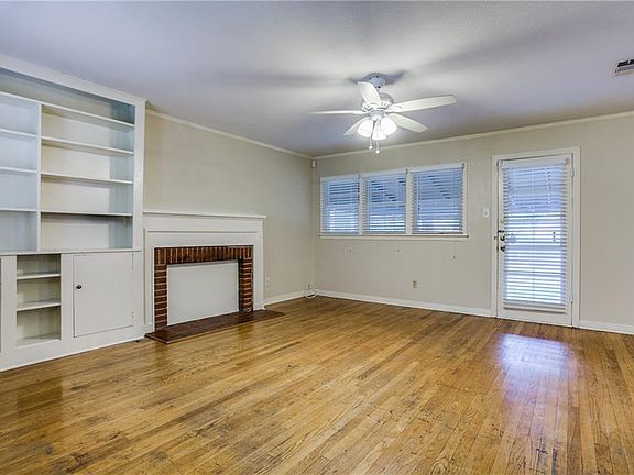 4th image of 3415 W Clarendon Dr