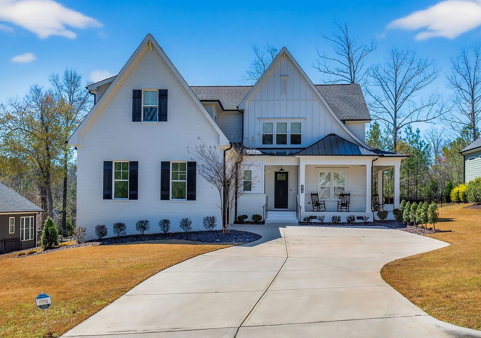 Spacious 4BR Home with Office & Covered Porch in Chapel Ridge — Photo 1