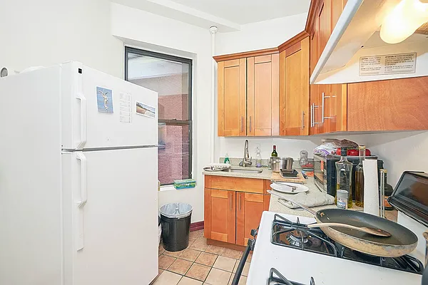 Rented by Keller Williams NYC | media 10