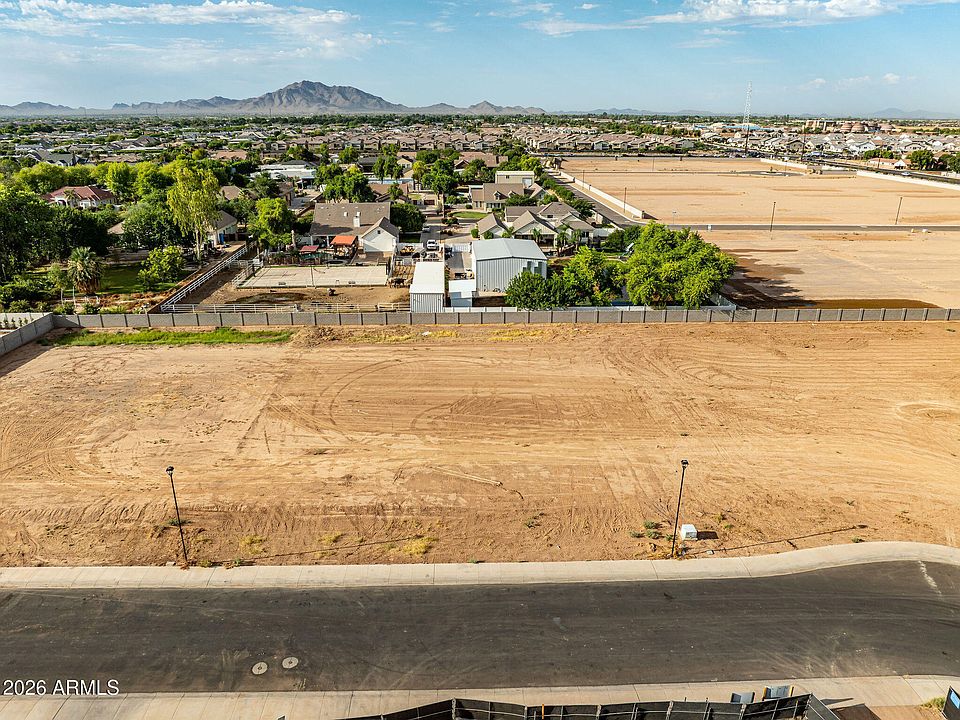 1st image of 2523 E BLUE SAGE Road #106