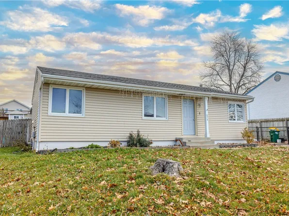 8519 Warren Dr, Des Moines, IA 50320