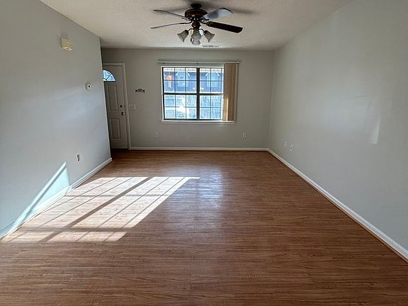 2nd image of 109 Towne Park Dr