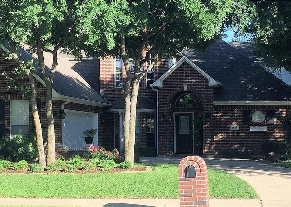 1st image of 1624 Forest Bend Ln